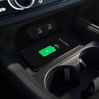 2027 Honda HR-V EX-L close up of the wireless phone charger and USB ports (Subcompact Crossover SUV).